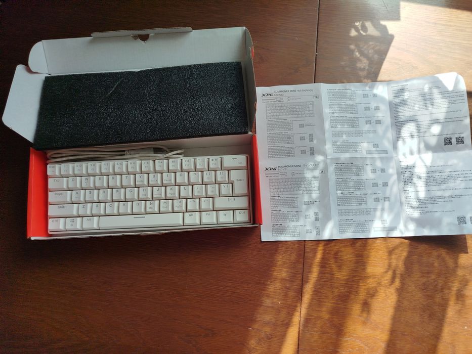 Klawiatura mechaniczna XPG summoner mini wersja biała (60%)