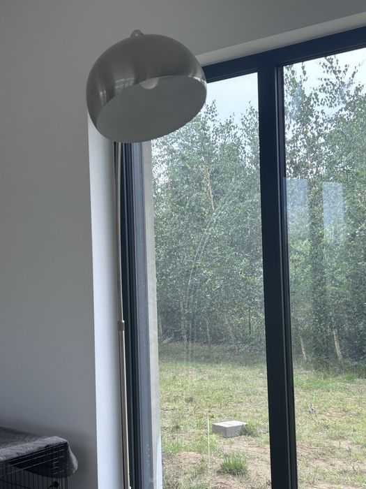 Lampa stojąca podlogowa