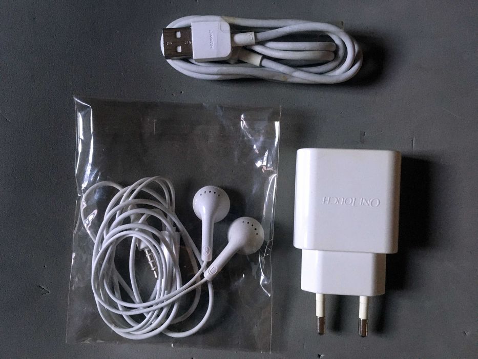 Smartphone Huawei P8 Lite (ALE-L21) 2015