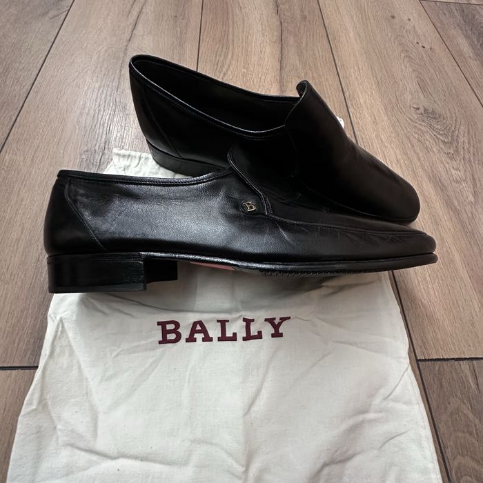 Туфлі шкіряні bally suisse