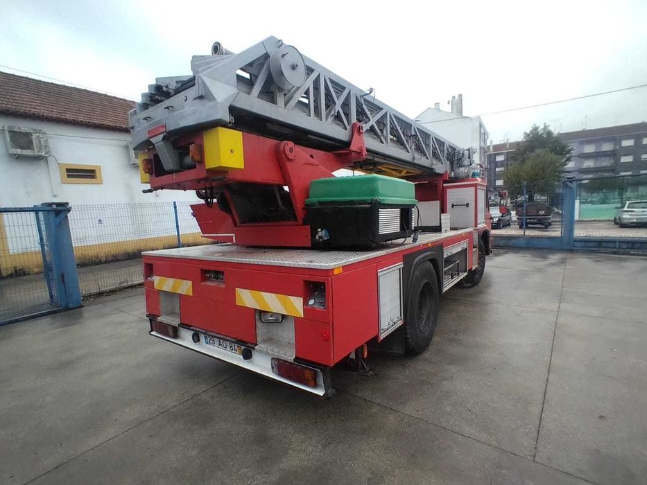 Autoescada DAF toda revista