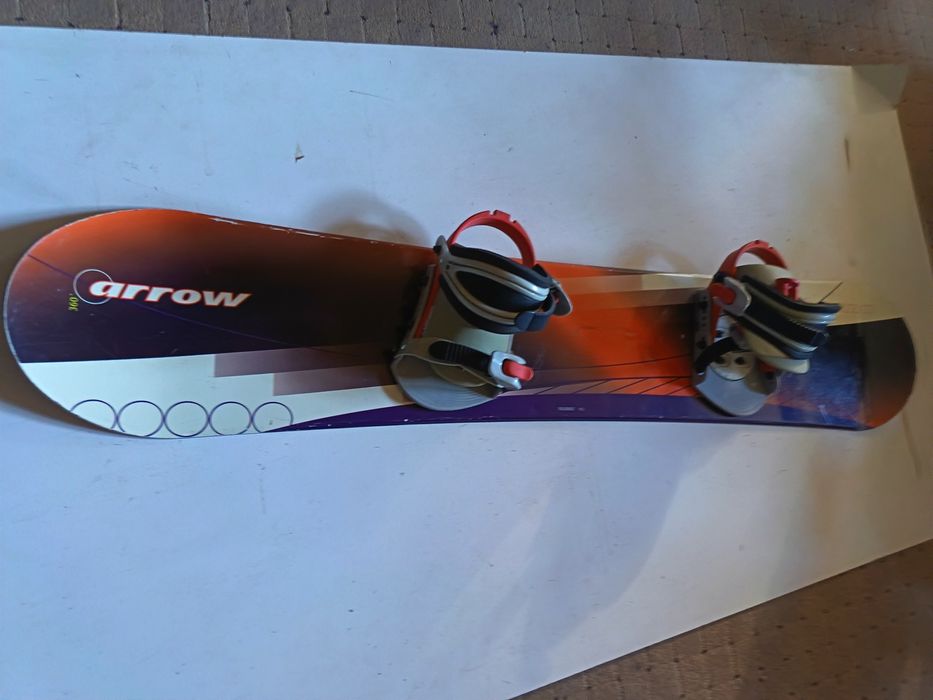 Deska snowboardowa dla dziecka Arrow 135 cm