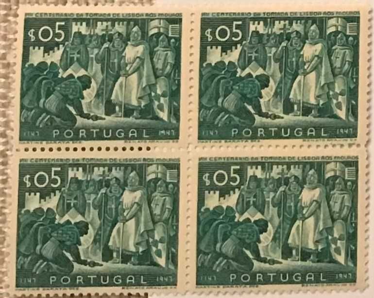Quadra de selos novos de $05 - 8. Cent. da tomada de Lisboa - 1947