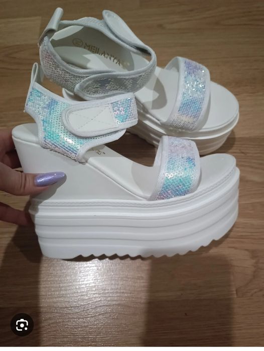 лодочки  лофери ботинки туфли босоножки