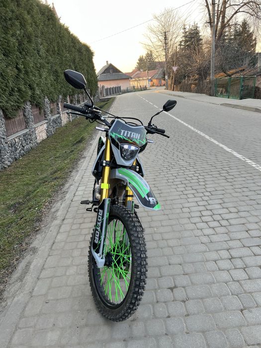 Продам.Мотоцикл Rottor Titan 250 Pro