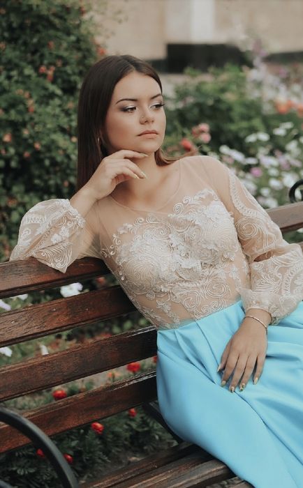 Вечернее платье