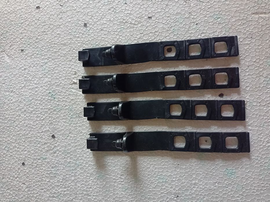 Lampa uniwersalna z owiewką