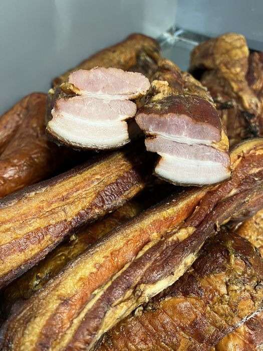 Икра,колбасы ,рыба с икрой ,креветка  опт/розница