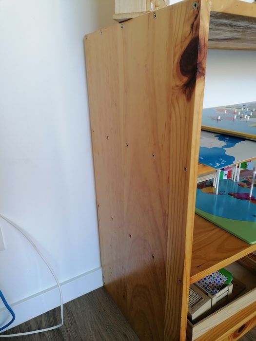 Estante Montessori