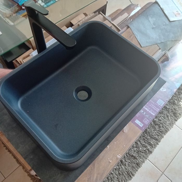 Umywalka nablatowa 50cm