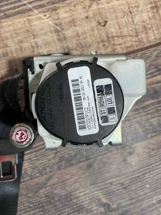 Ремінь безпеки задній лівий Audi Q4 e-tron 11A857805D / 3063559 оригінал