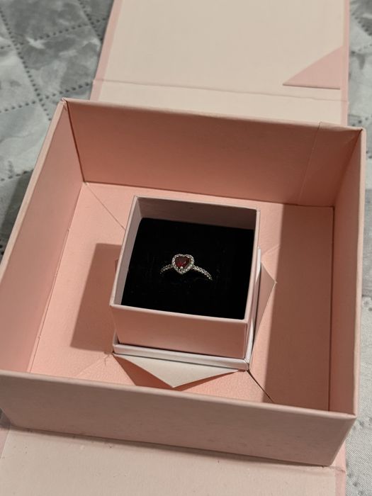 Conjunto Pandora – Pulseira, Colar e Anel de coração