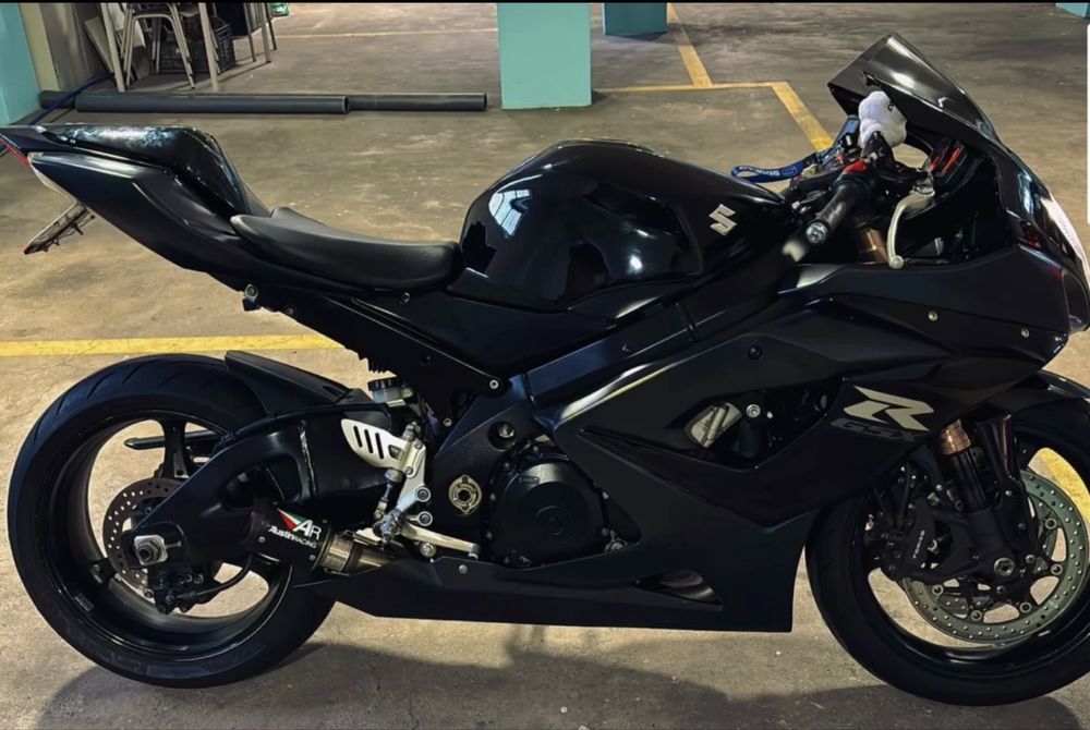 Suzuki GSX-R 1000 K6  Nacional