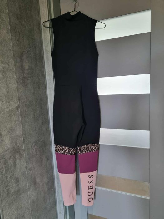 Kombinezon Guess rozmiar XS 34