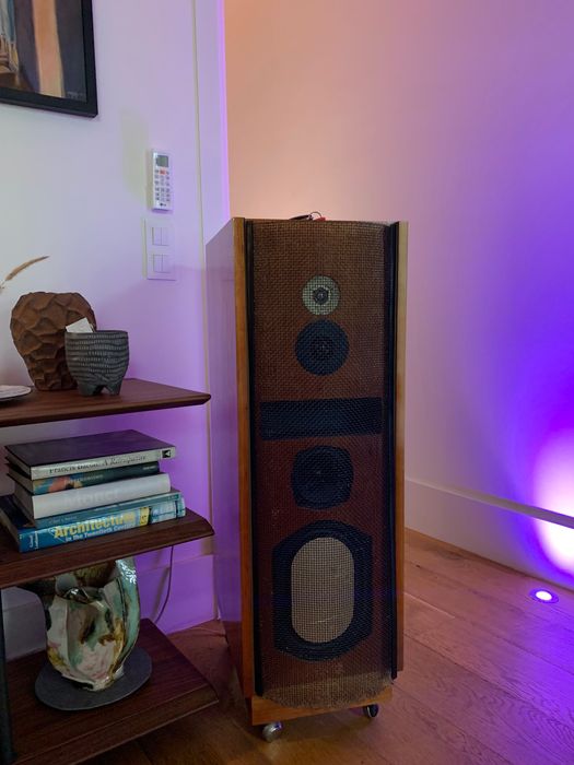 Colunas de som hi-fi e amplificador Sansui X911DG