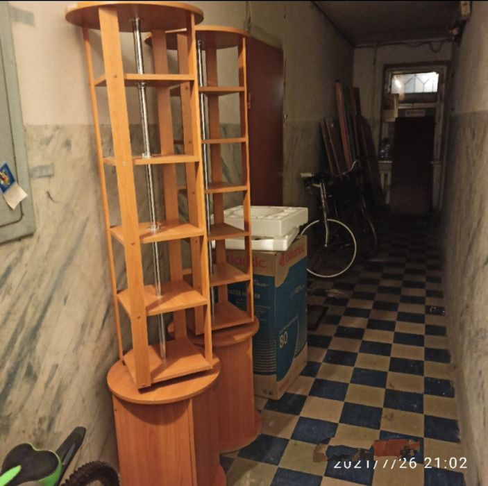 Продам полки вертушки