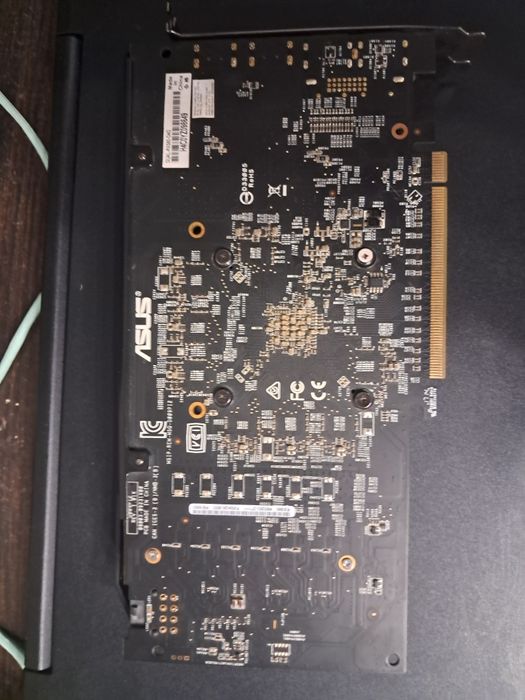 Продам видеокарту RX 580 4GB (отличное состояние)