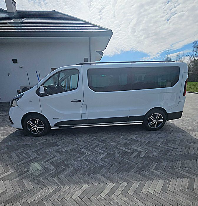 Renault Trafic 9 os. FV 23%
