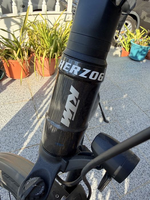 Bicicleta elétrica KTM com motor Bosch Gen.4 / smart system, 85 nm bateria 750 Wh