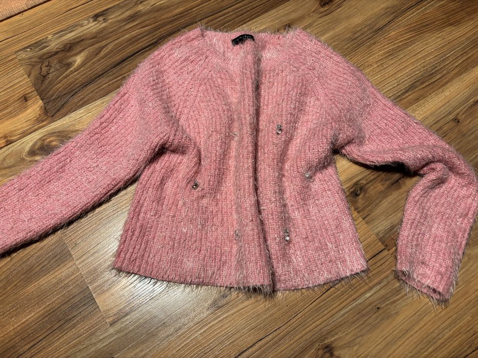 Włochaty sweter,różowy sweter