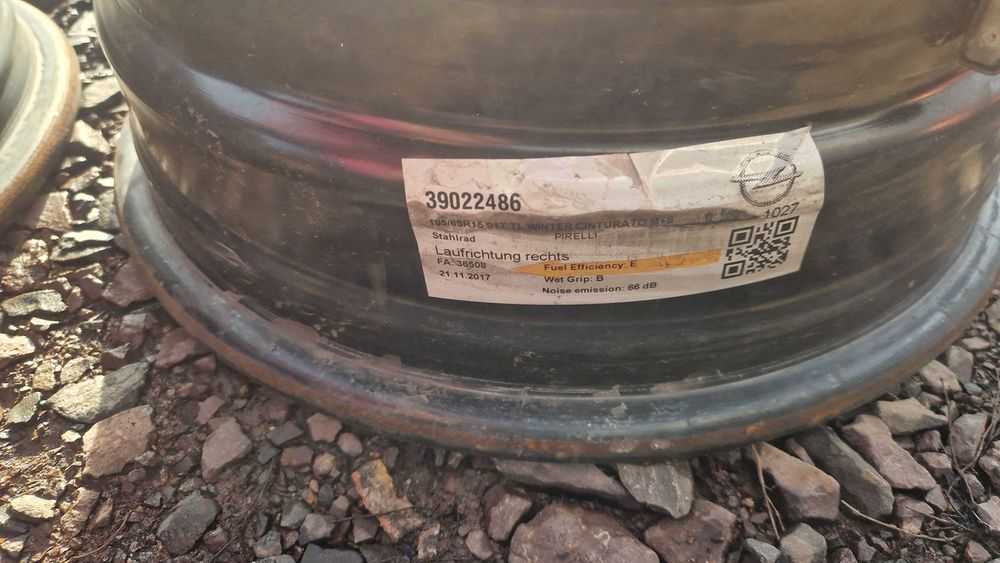 Felga stalowa Opel Astra K 5x105 6Jx15 IS37 TPMS 1szt