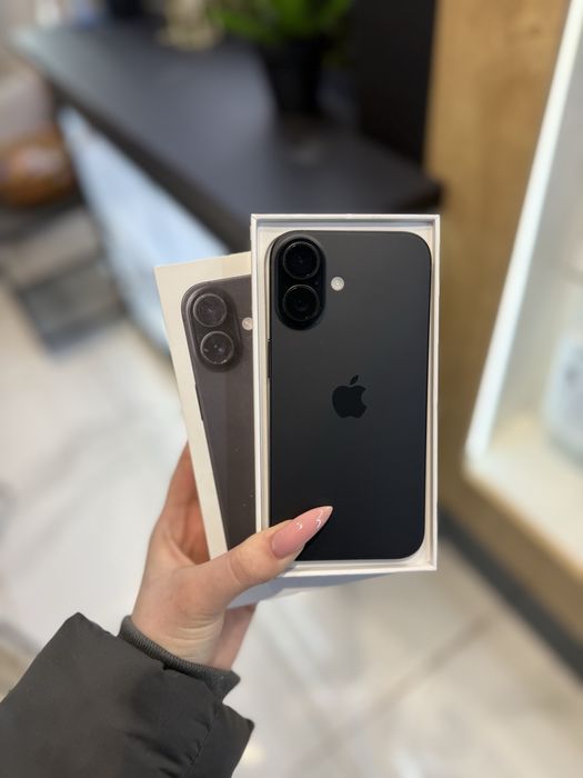 Open Box iPhone 16, 128gb Black MDM