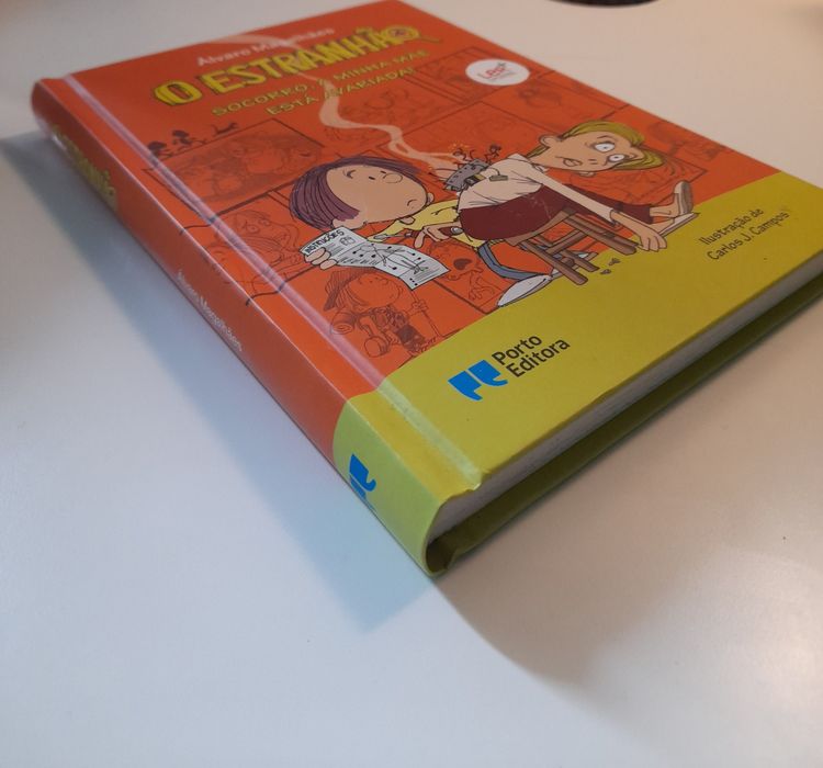 O Estranhão Socorro, a minha mãe está avariada!