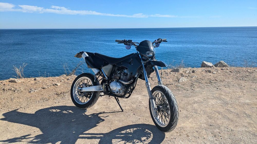 Supermoto AJP pr4 200cc 2006