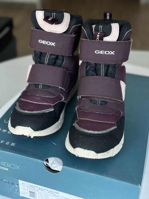 Дитячі зимові чоботи для дівчинки GEOX 33розмір