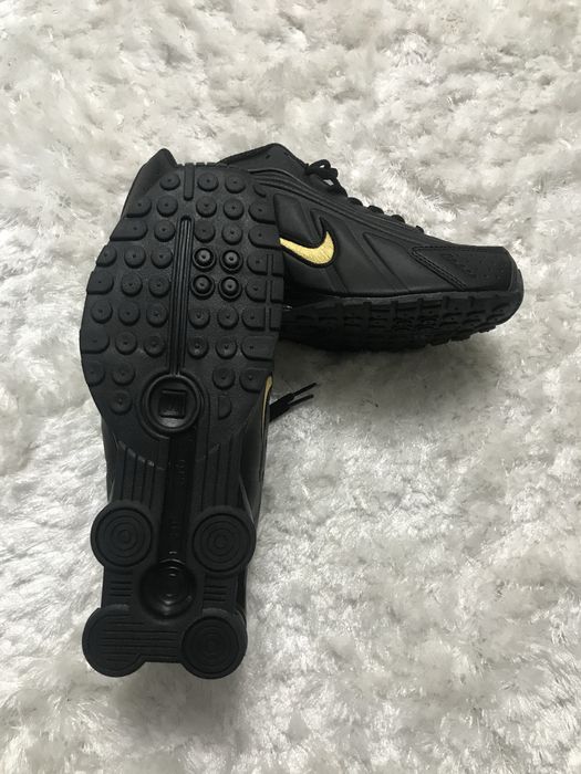 Nike shox r4 novas
