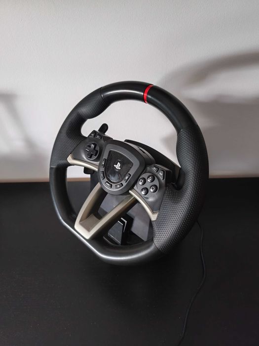 Volante Hori Racing Wheel Apex PC / PS5 / PS4