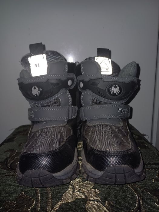 Черевики зимові,теплі,для хлопчика.