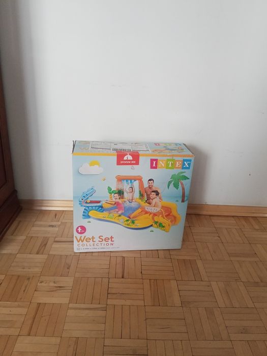 Basen do kompania dla małych dzieci