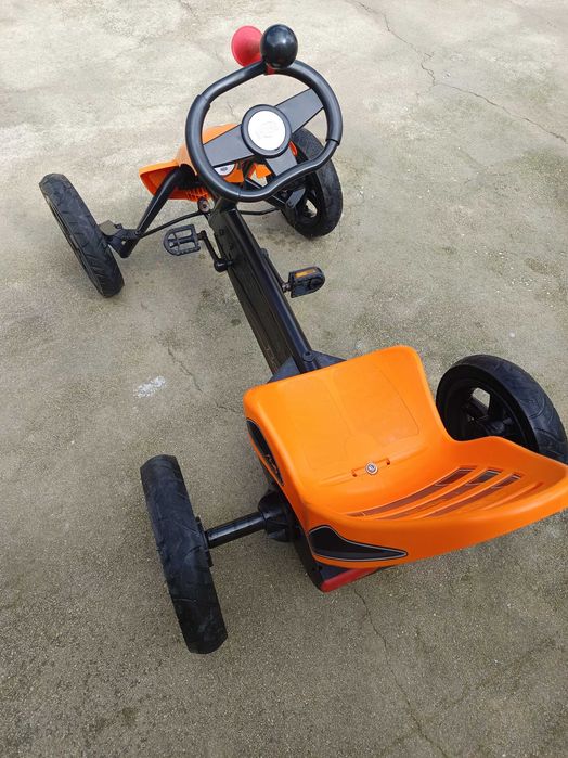 Kart a pedais Berg
