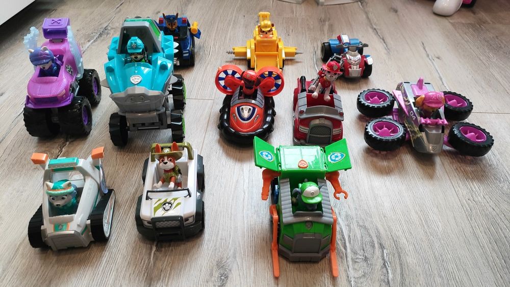 Zestaw pojazdów psi patrol