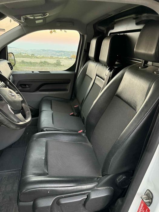 Opel vivaro 2021 1.6 cdti