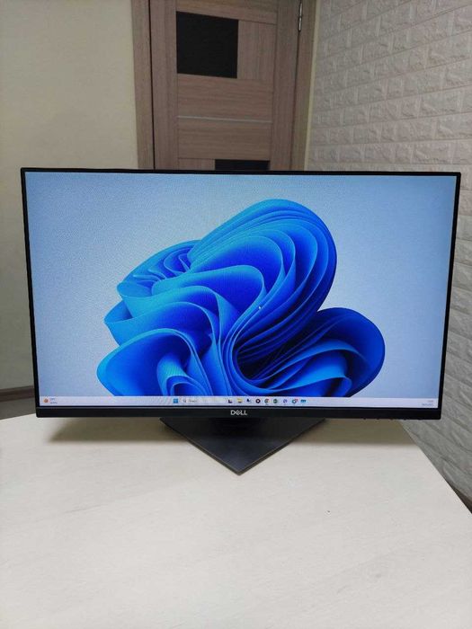 Монітор DELL P2419 24" FullHD IPS DP/HDMI/VGA+кабель DP+ мережевий