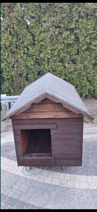 Kojec z budą dla psa....