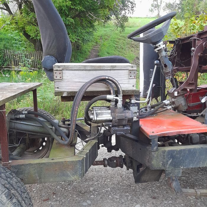 Продам тракторець