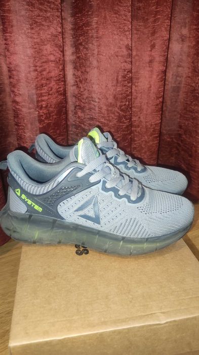 Легенькі кросівки на літо хлопчик