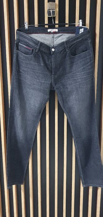 Spodnie Tommy jeans rozmiar 38/32 Nowe z metką