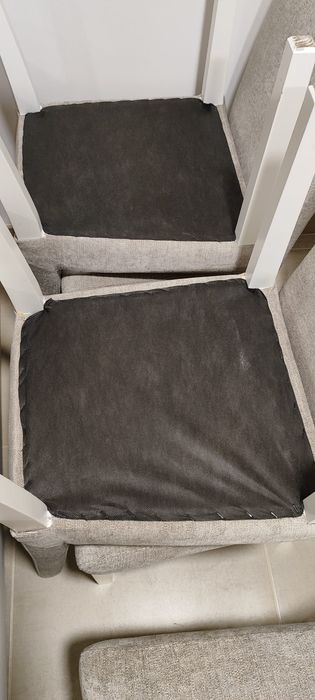Mesa extensível e cadeiras