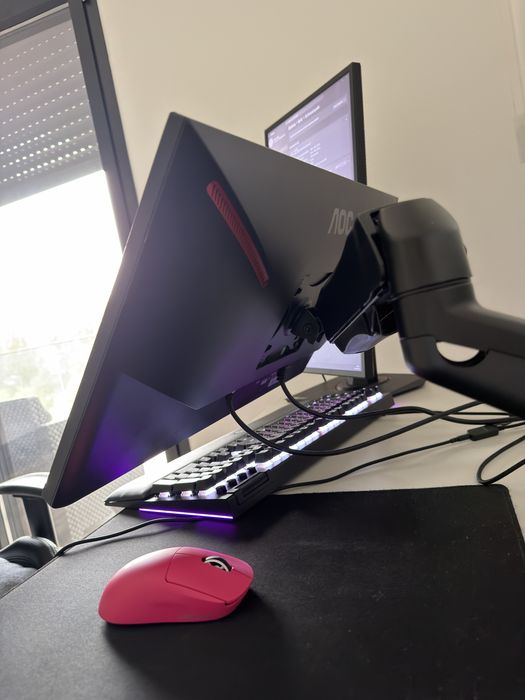 Monitor Gaming AOC, 244Hz 0.5MS