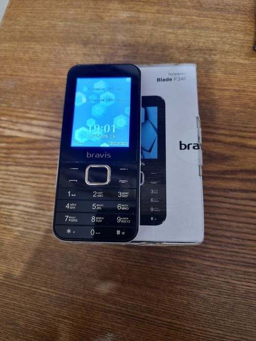Продам Bravis F241 2sim