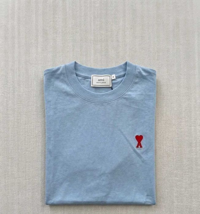 T-shirt - AMI Paris - tamanho S
