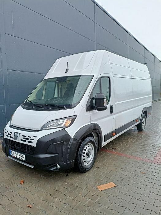 Wypożyczenie samochodu dostawczego Wynajem samochodu dostawczego Busa