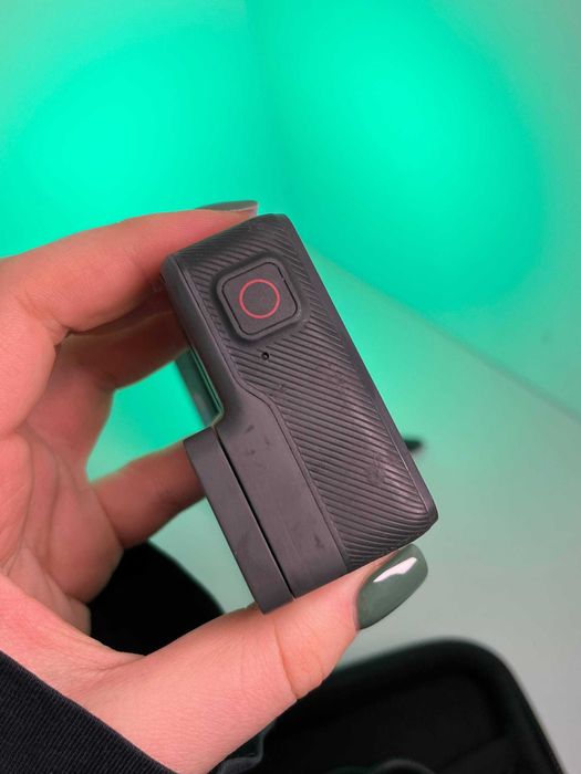 Екшн-камера GoPro Hero 6 з двома акумуляторами