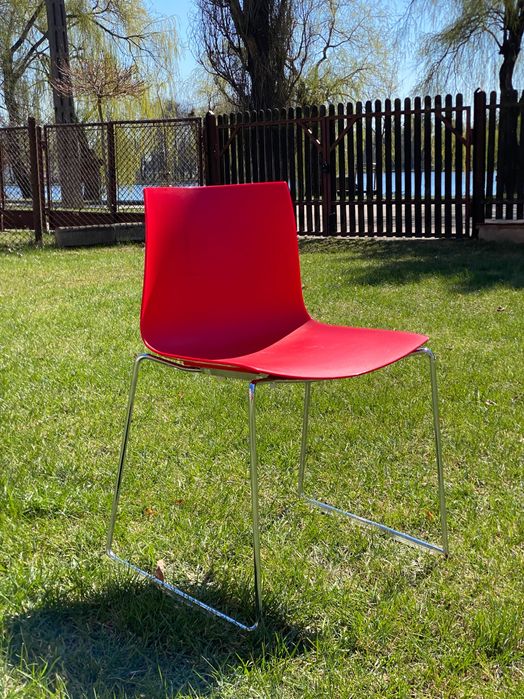 8 krzeseł Arper Catifa 46 (Czerwone) | Projekt: Lievore Altherr Molina