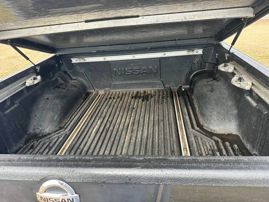 Nissan Navara D40 Double Cab 2.5 dCi 174 CV