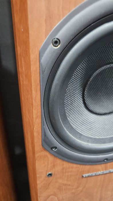 Kolumny  głośnikowe Wharfedale Diamont 9.6